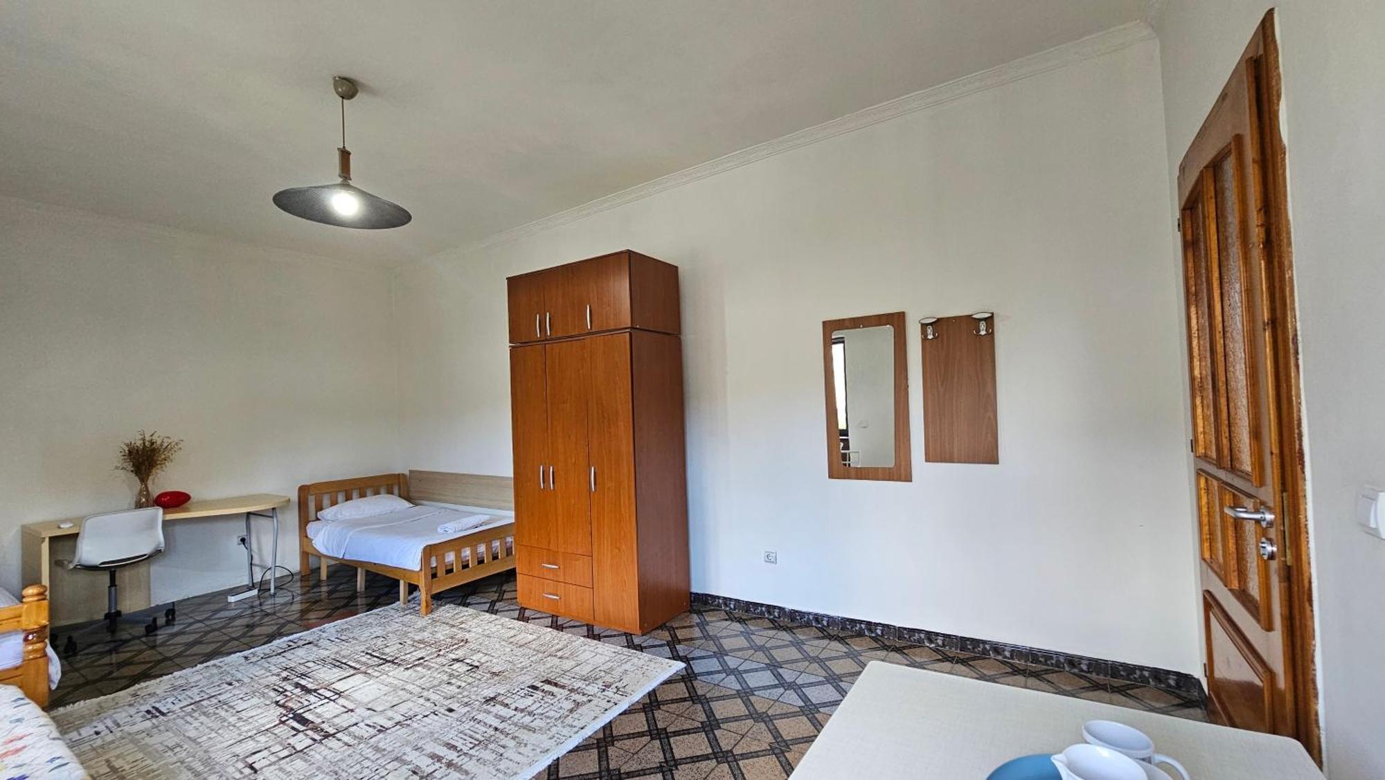 Angie'S Shared Villa Tam Tirana Exteriör bild