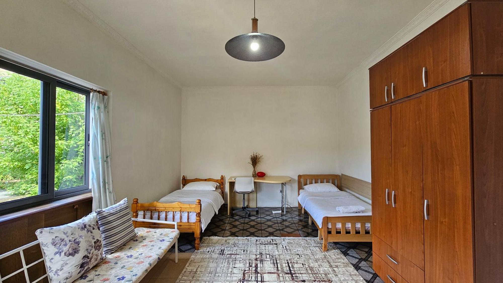 Angie'S Shared Villa Tam Tirana Exteriör bild