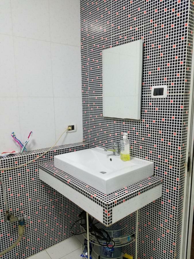 Angie'S Shared Villa Tam Tirana Exteriör bild